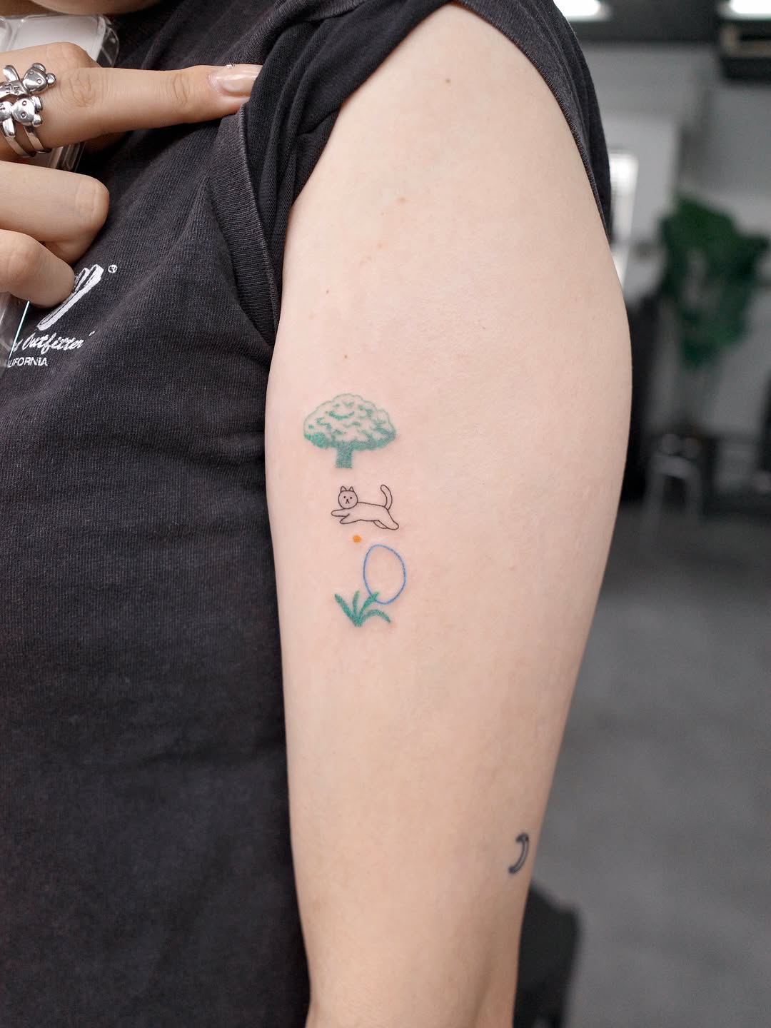 Tattoo by @soonmoon.tattoo — fine_line, minimalist