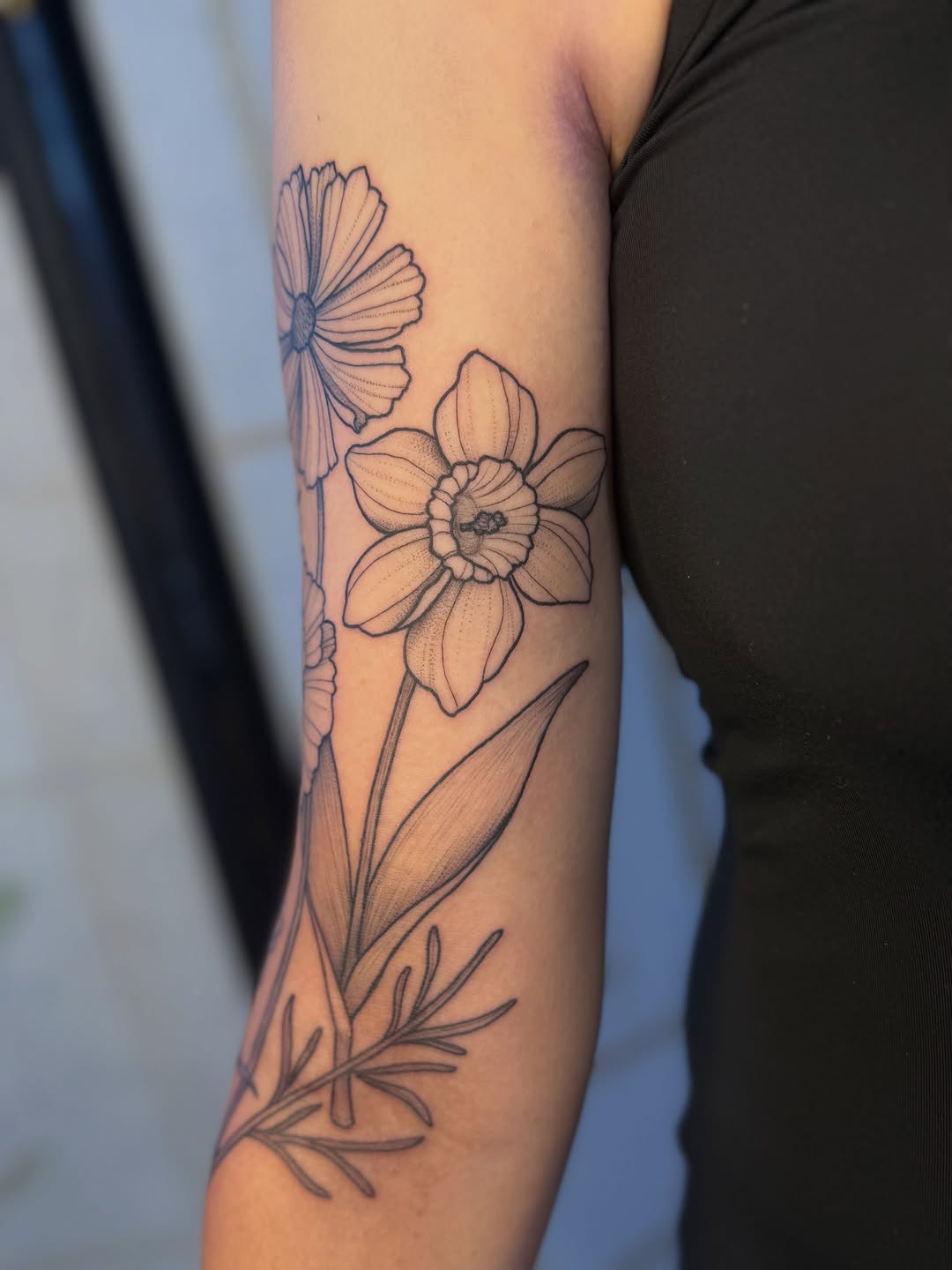 Tattoo by @noelle_adrienne — fine_line, dotwork