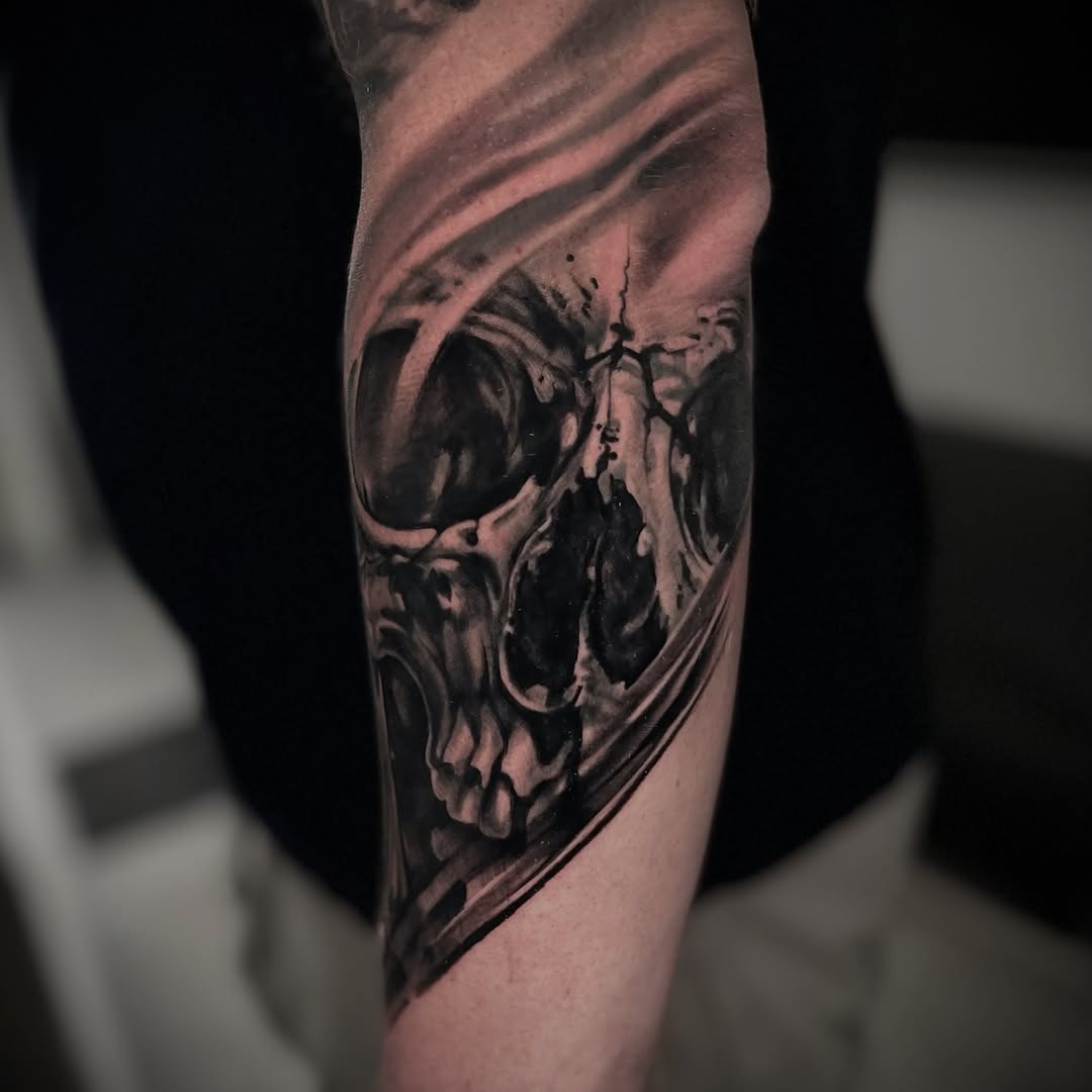 Tattoo by @sim_camillonitattoos โ realism, black_and_grey