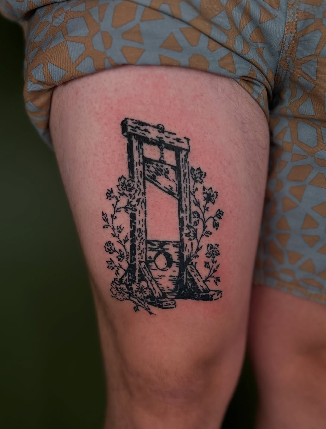 Tattoo by @tapiotats — blackwork, illustrative