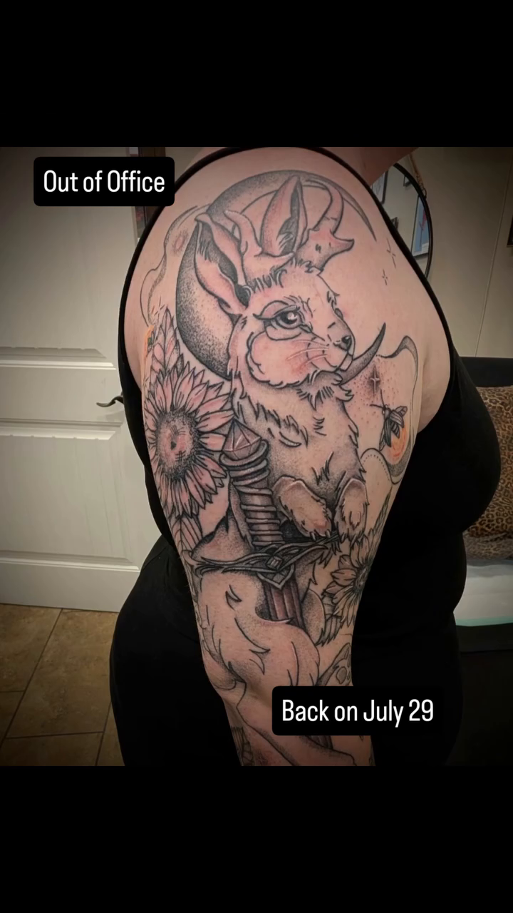 Tattoo by @kikiquinncreative — realism, black_and_grey