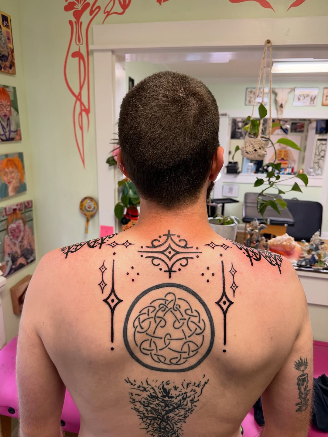 Tattoo by @maisontheprofessional — geometric, ornamental