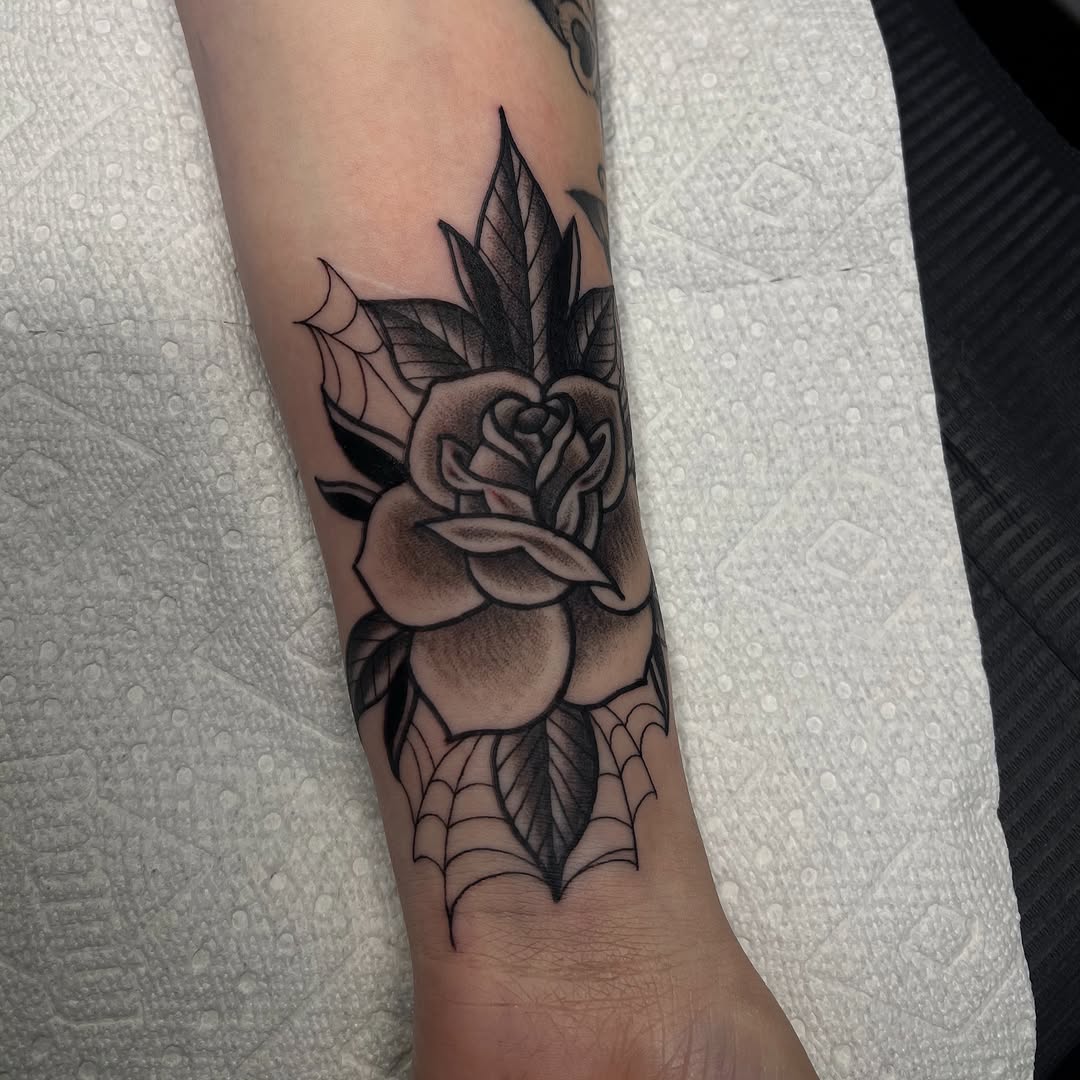 Tattoo by @lyvia.tattoo — american_traditional, black_and_grey