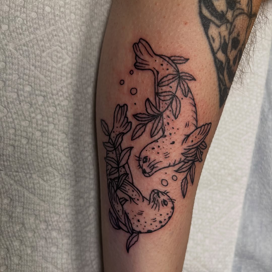 Tattoo by @lyvia.tattoo — fine_line, illustrative