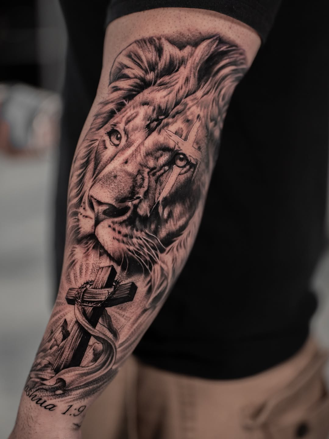 Tattoo by @andretattoostx โ realism, black_and_grey