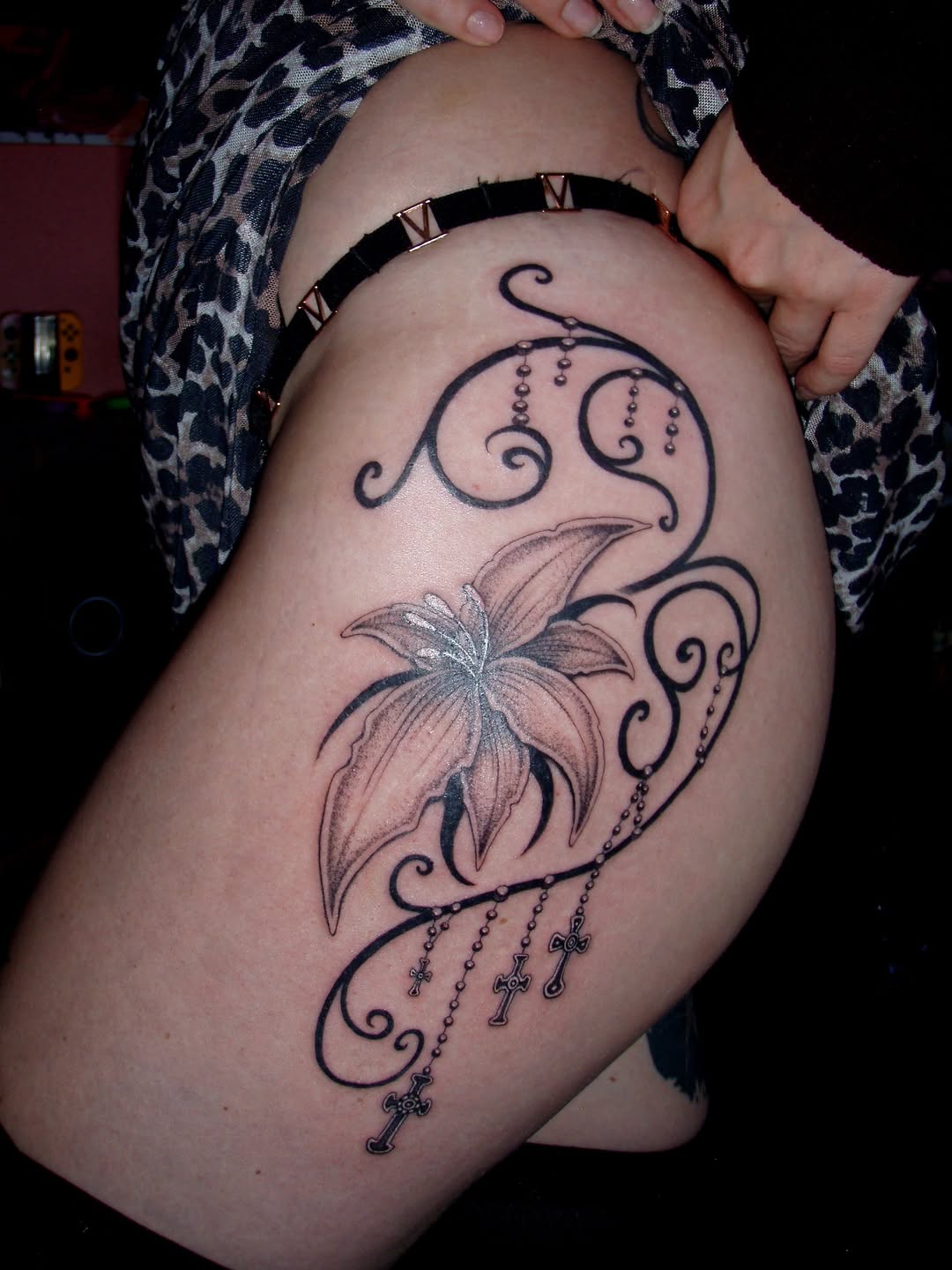 Tattoo by @fried_world — black_and_grey, ornamental