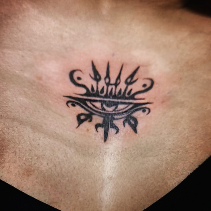 Tattoo by @inkzilla_tattoos โ blackwork