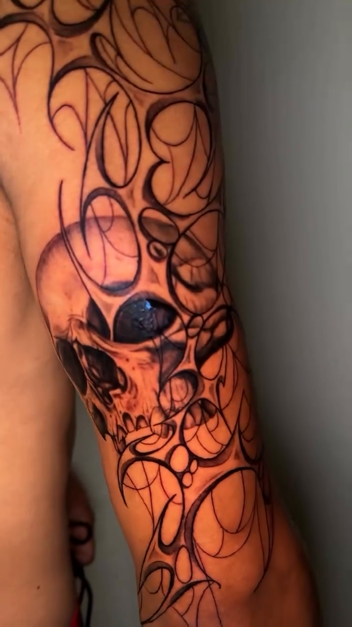 Tattoo by @vileinkzz — dark_realism, blackwork