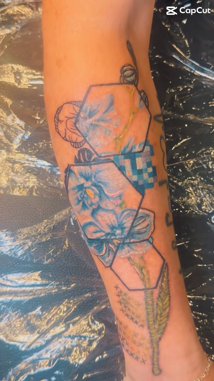 Tattoo by @kelsey_harvell14 — fine_line, geometric