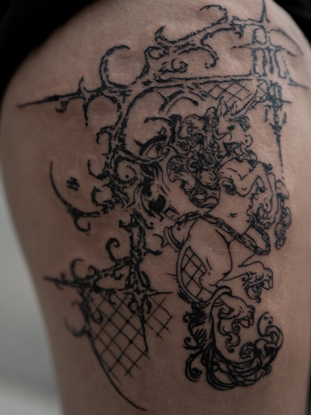 Tattoo by @loui_lays_ink — illustrative, blackwork