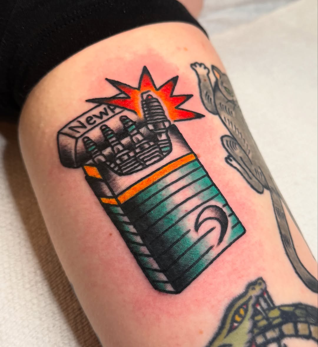 Tattoo by @lindsayloutat2 — american_traditional
