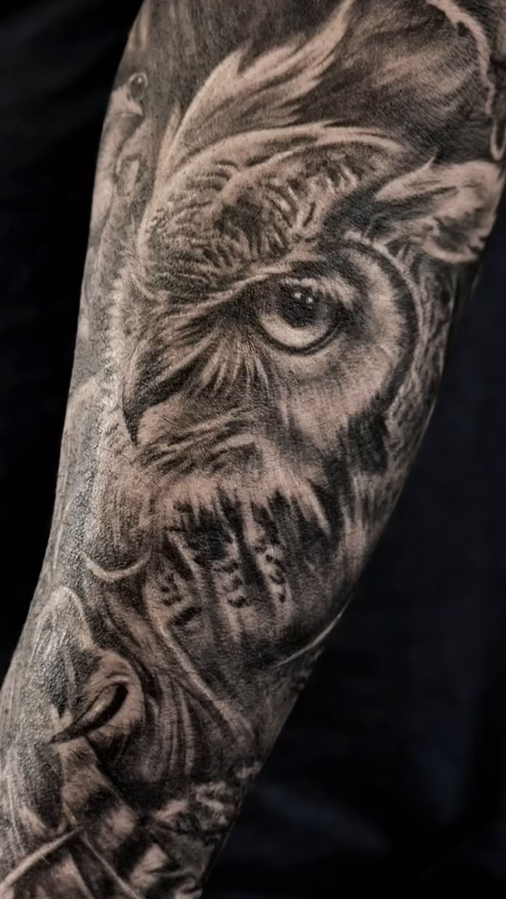 Tattoo by @tattooartistalina — realism, black_and_grey