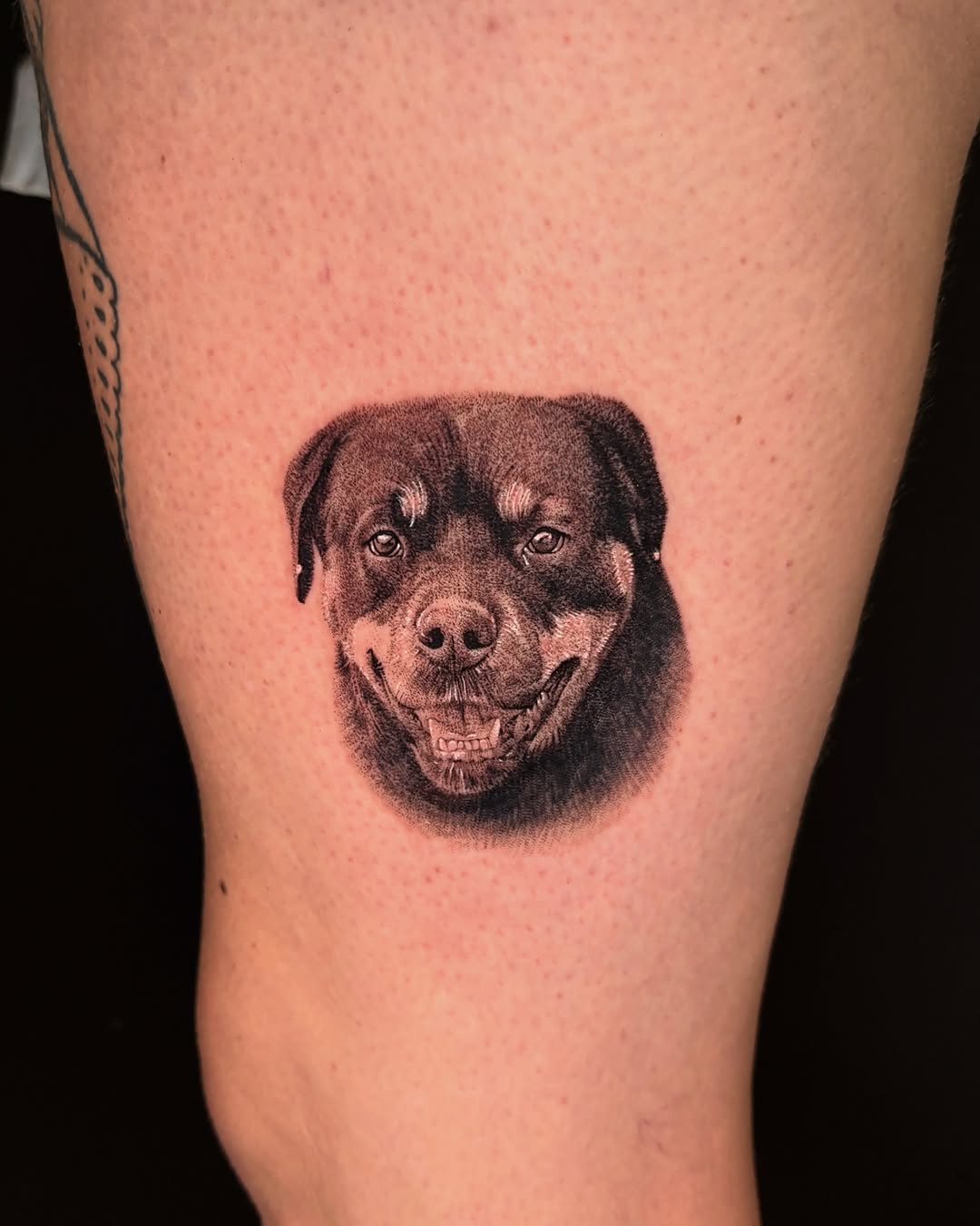 Tattoo by @wonniiink — realism, black_and_grey