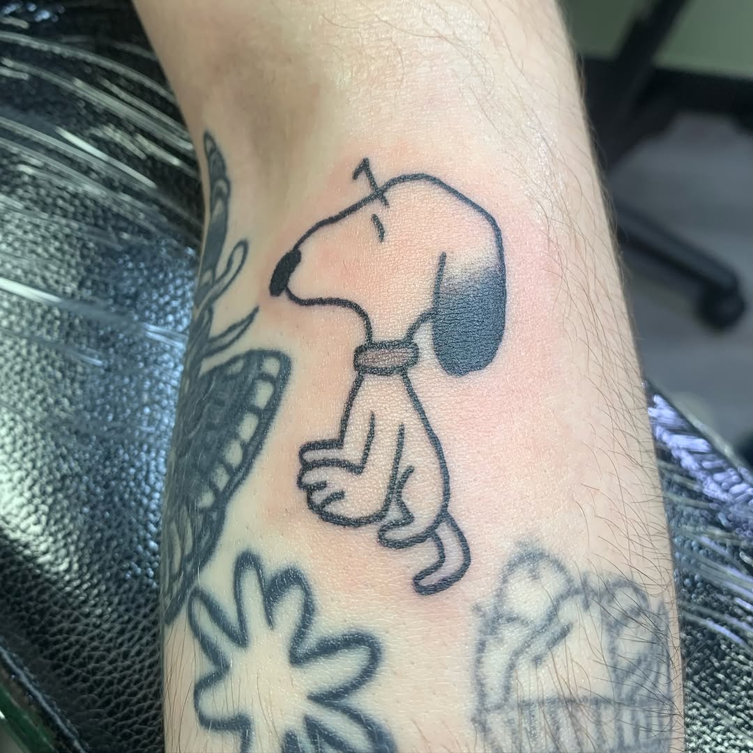 Tattoo by @buzzytatts β fine_line