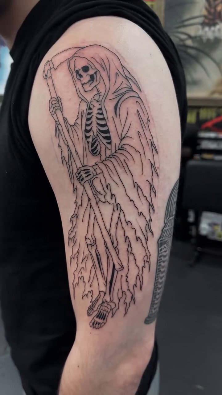 Tattoo by @lastofadyingbreed7777 — black_and_grey, realism