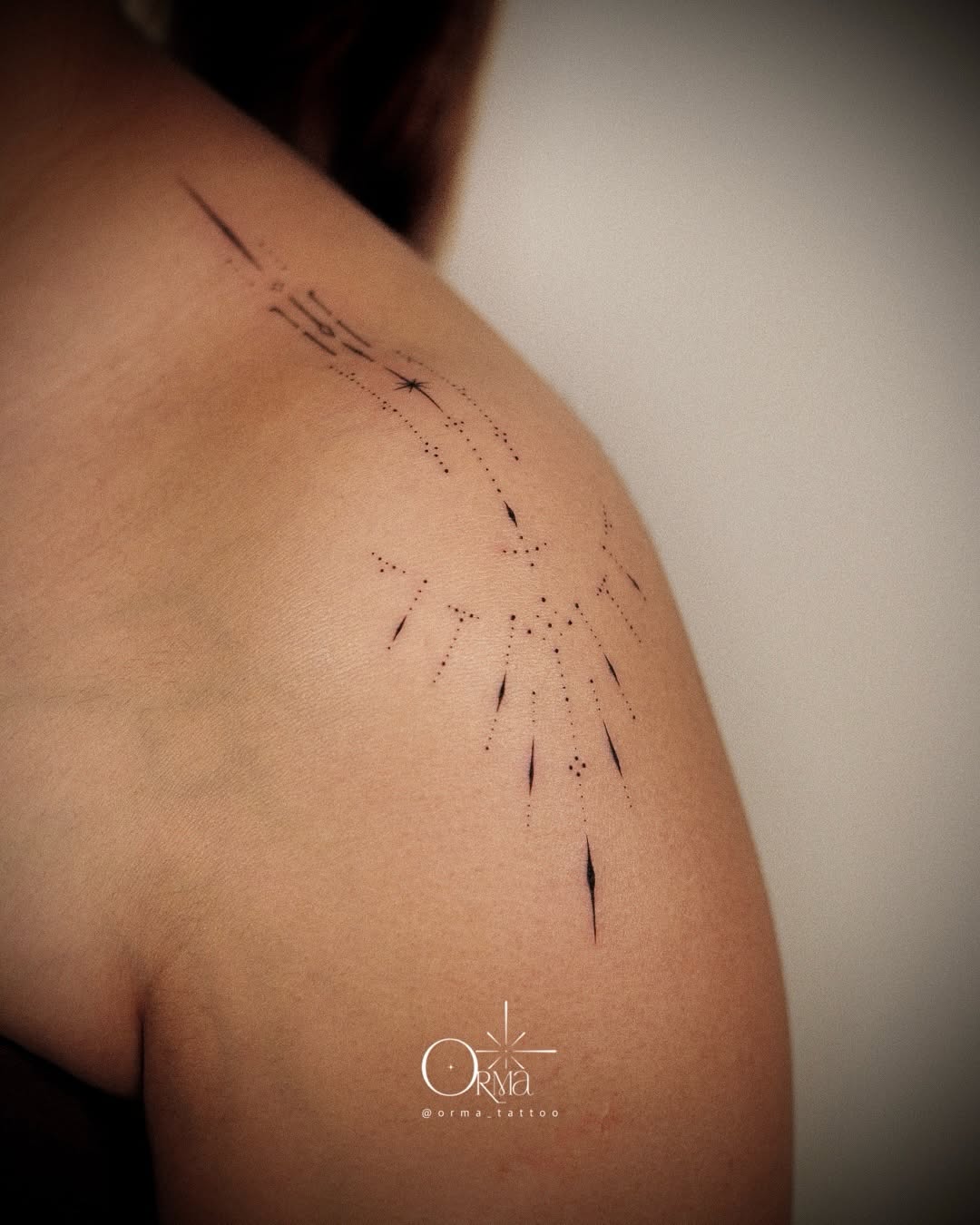 Tattoo by @orma_tattoo — fine_line, dotwork