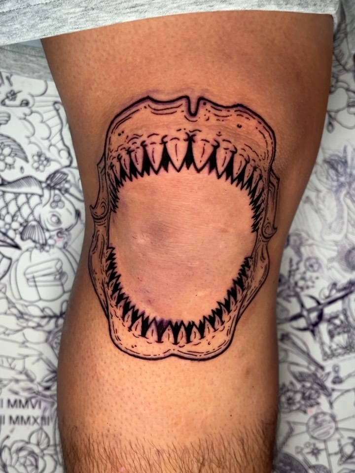 Tattoo by @chicom4l — blackwork, black_and_grey
