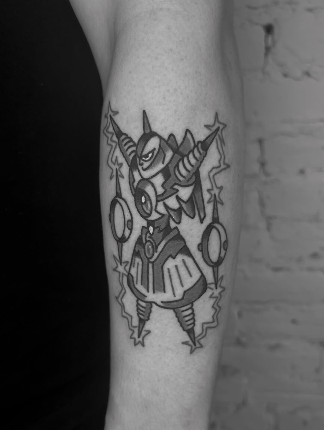 Tattoo by @iiinertia โ new_school