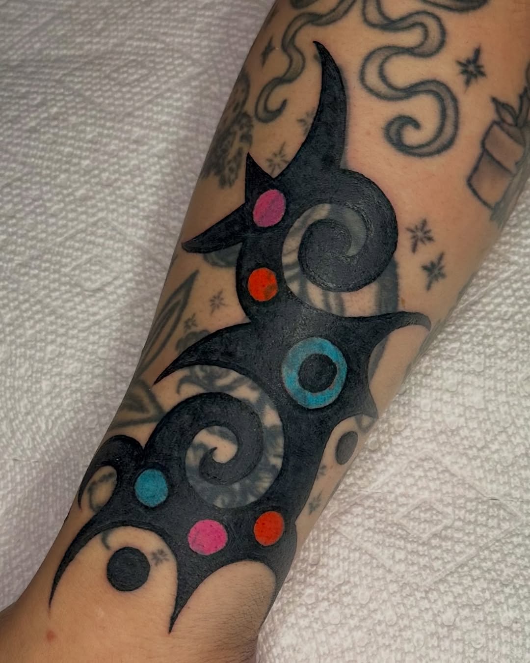 Tattoo by @rachelktattoo — blackwork, geometric