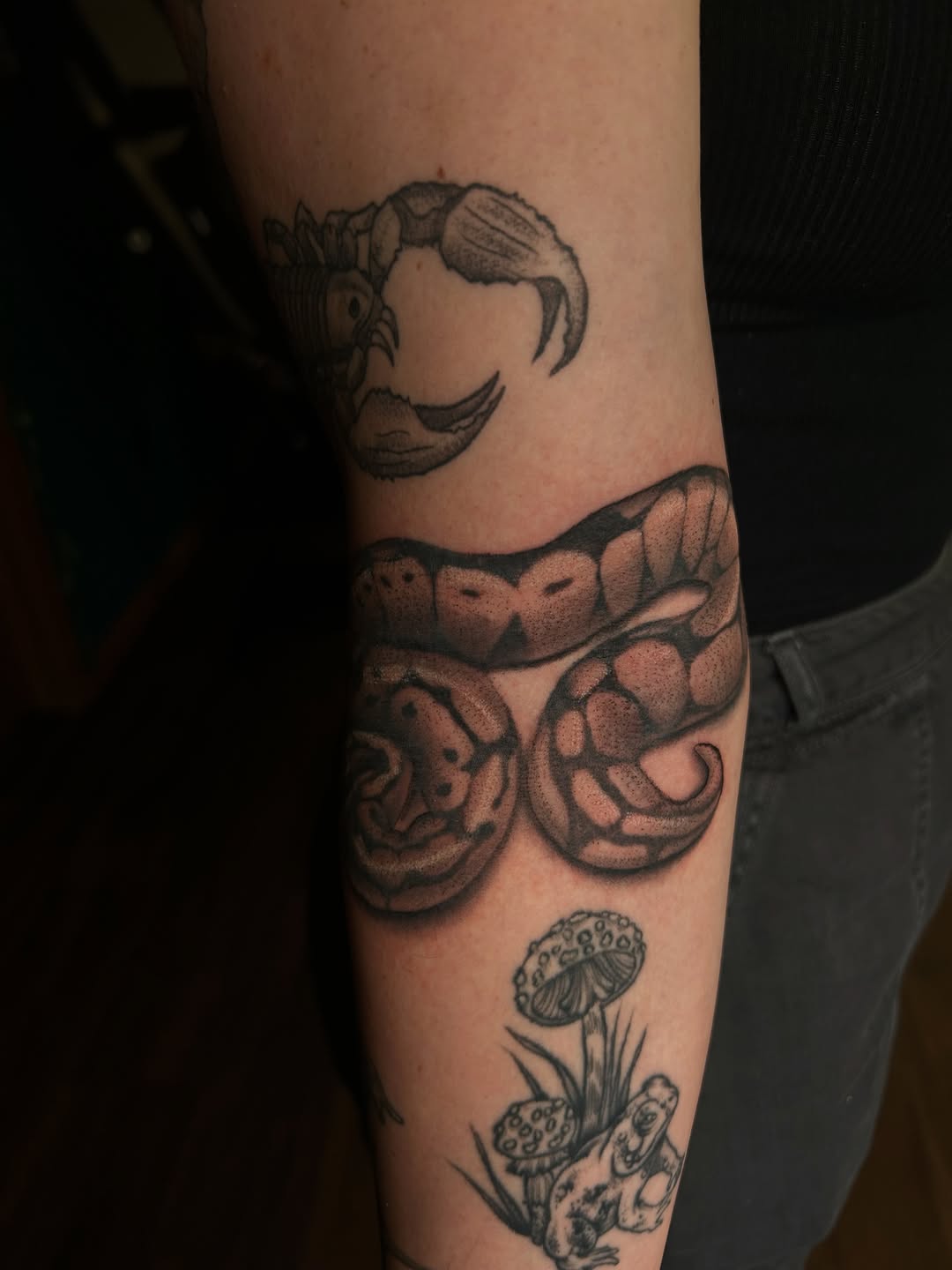 Tattoo by @vanessa.kendyll — black_and_grey, realism