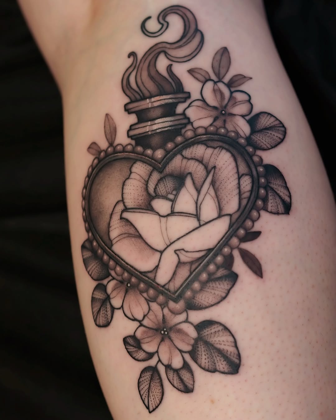 Tattoo by @jennaleeshaaktattoo — black_and_grey, realism