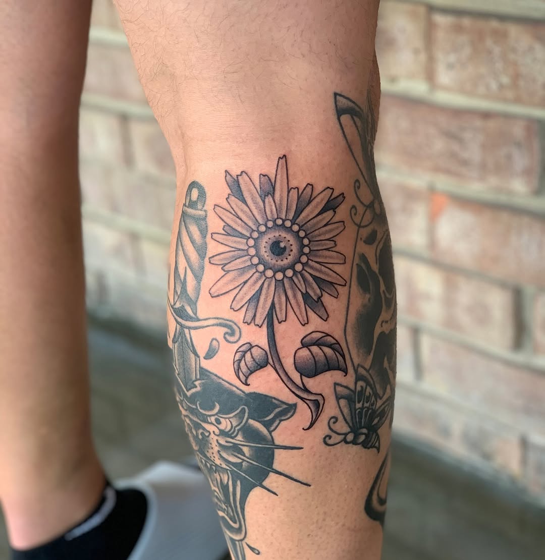 Tattoo by @drowsytattoos — black_and_grey, fine_line