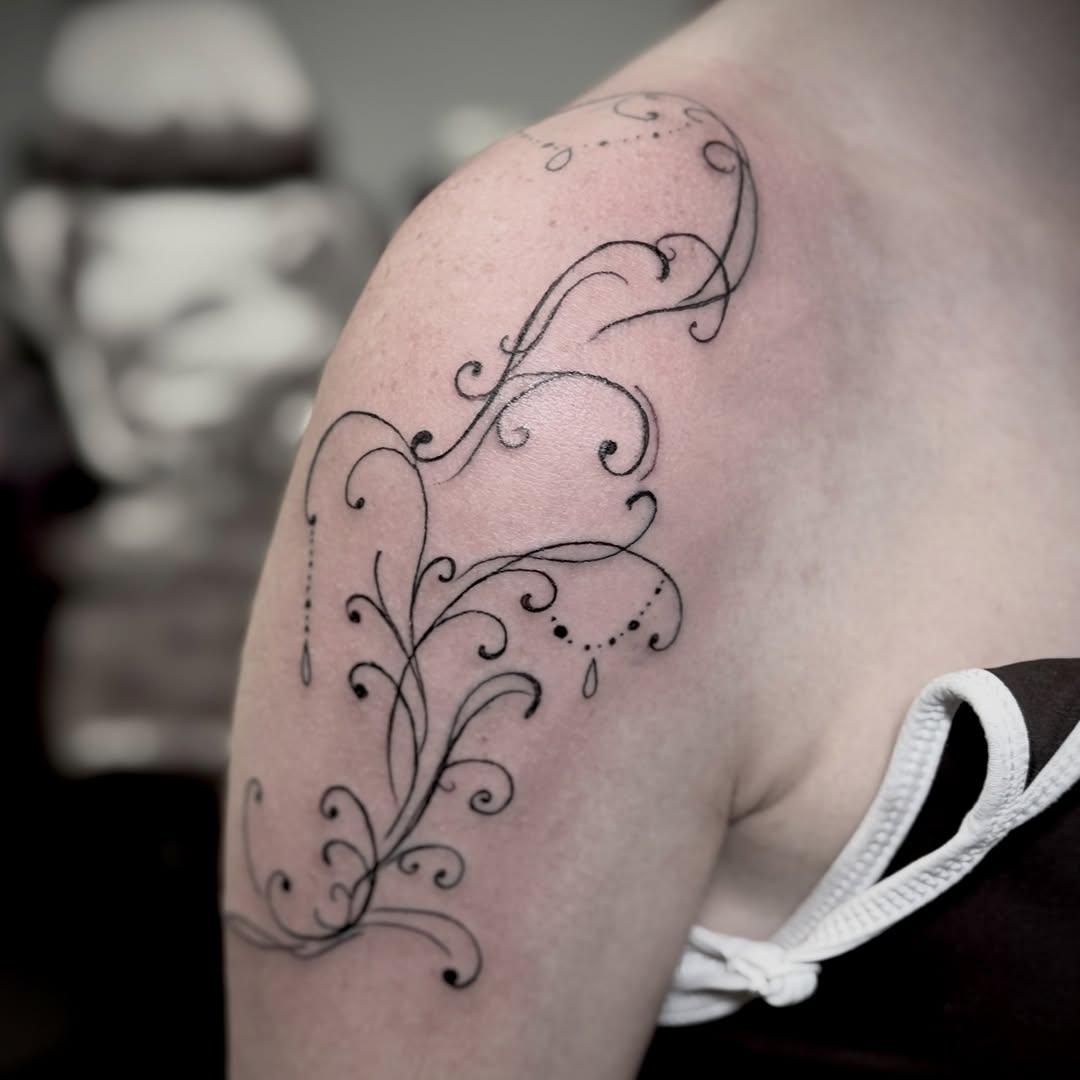 Tattoo by @tattoosbyhayden — fine_line, ornamental