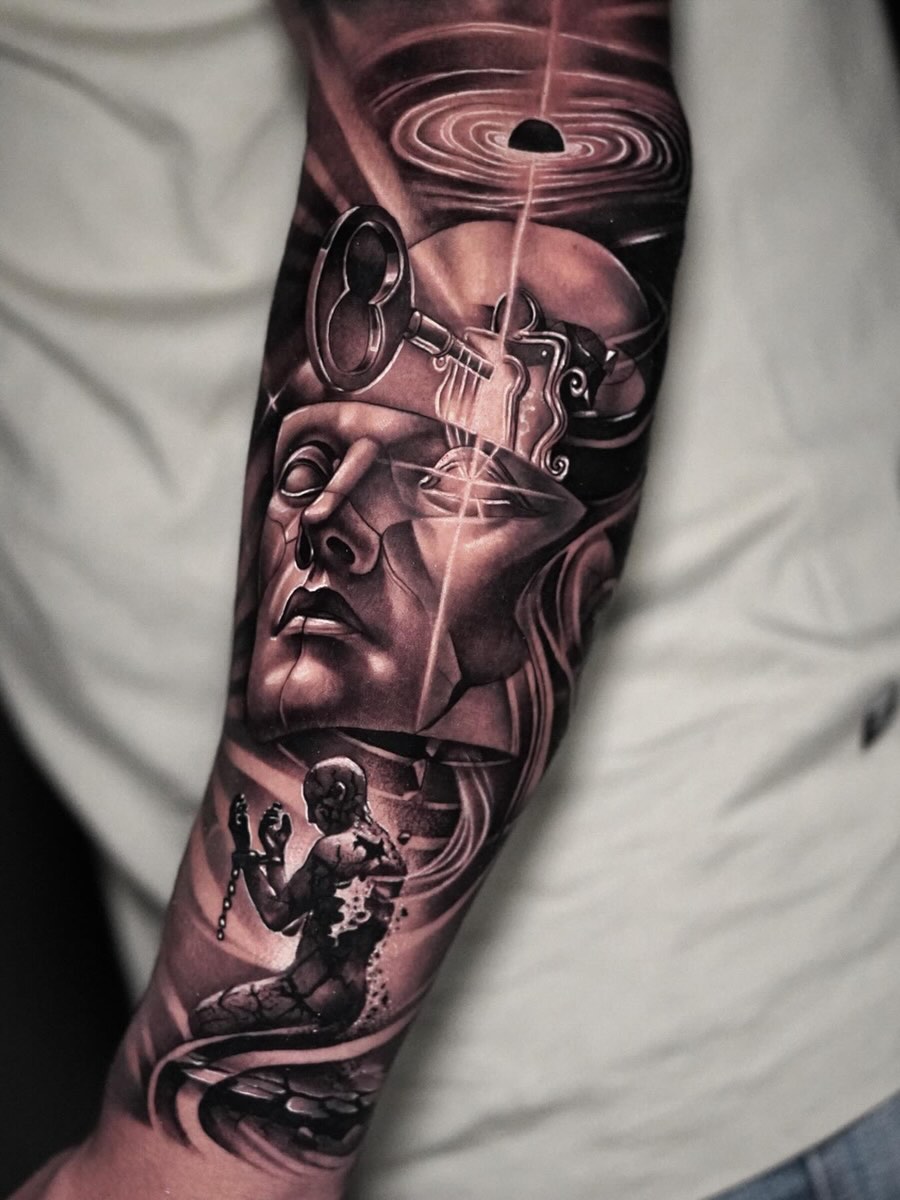 Tattoo by @danielmunoz.art — realism, black_and_grey