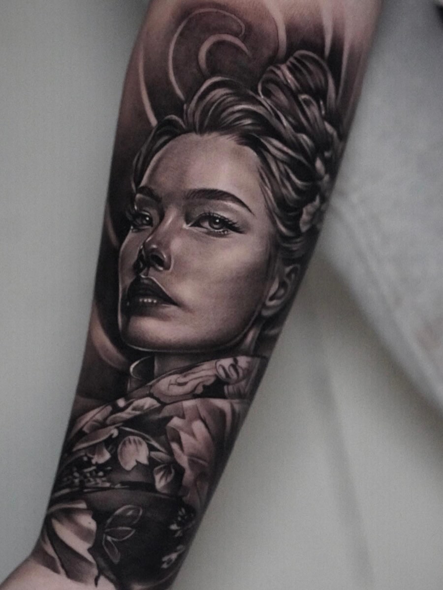 Tattoo by @danielmunoz.art — realism, black_and_grey