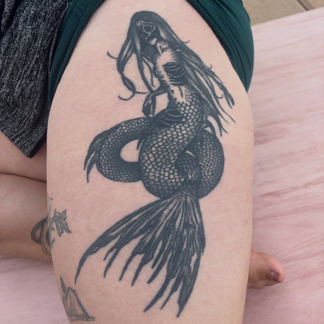 Tattoo by @tattoosbysamira — black_and_grey, dotwork