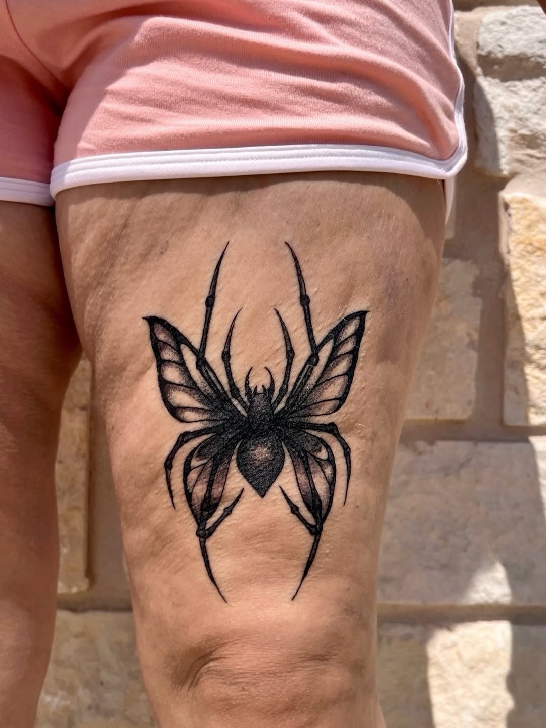 Tattoo by @mia_tatilla — black_and_grey, fine_line
