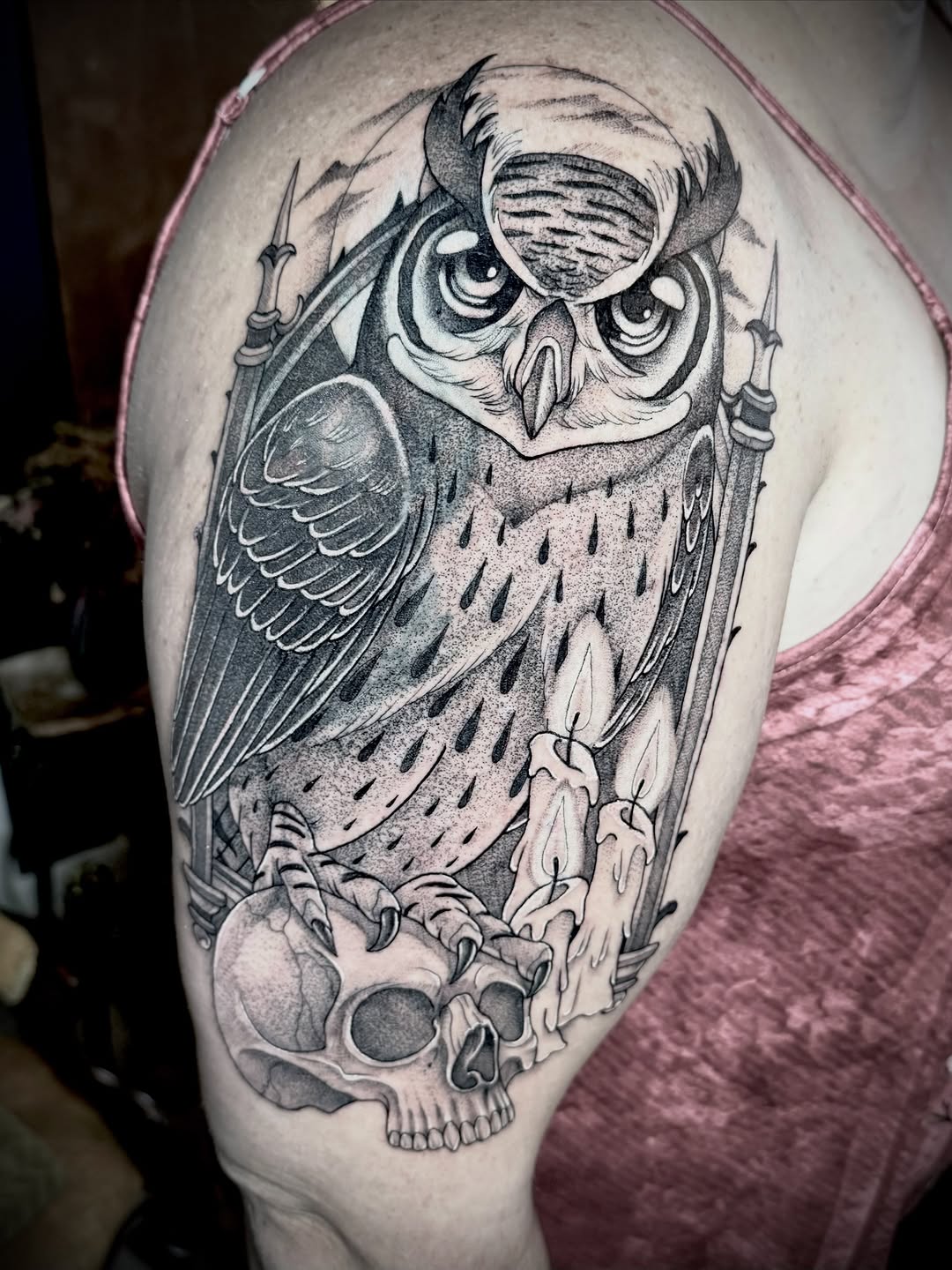 Tattoo by @uncommoncreature — black_and_grey, dotwork