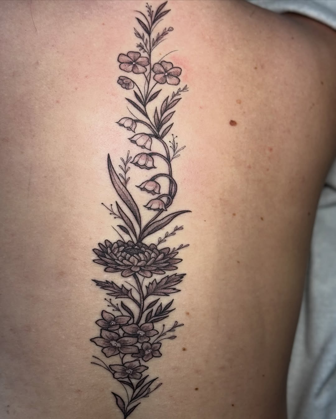 Tattoo by @ink.myth โ fine_line, black_and_grey