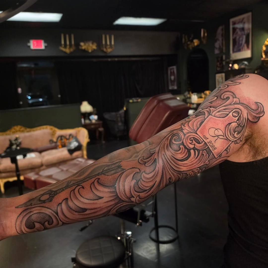Tattoo by @victoriahtattoos — black_and_grey, ornamental