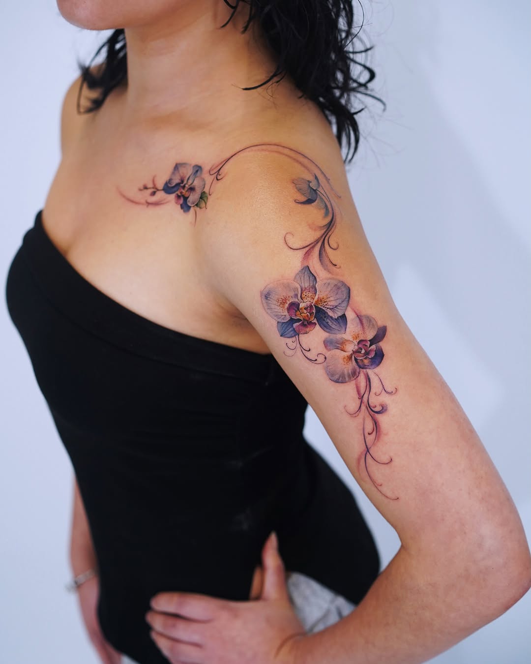 Tattoo by @hye.artt β fine_line, watercolor
