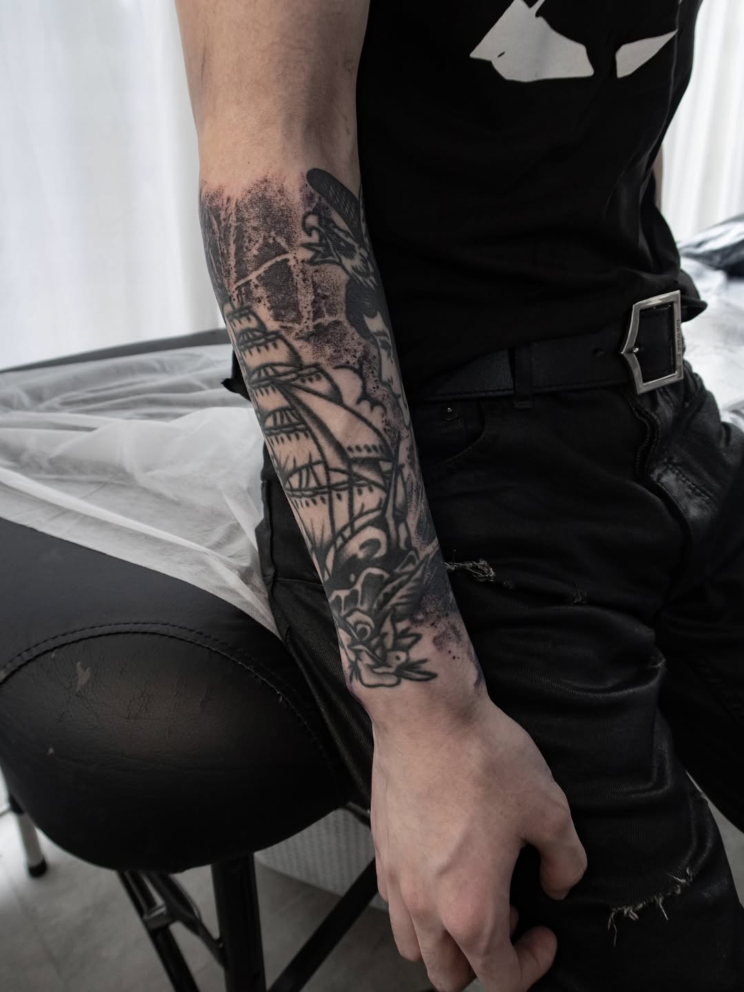 Tattoo by @9ti_________ — american_traditional, black_and_grey