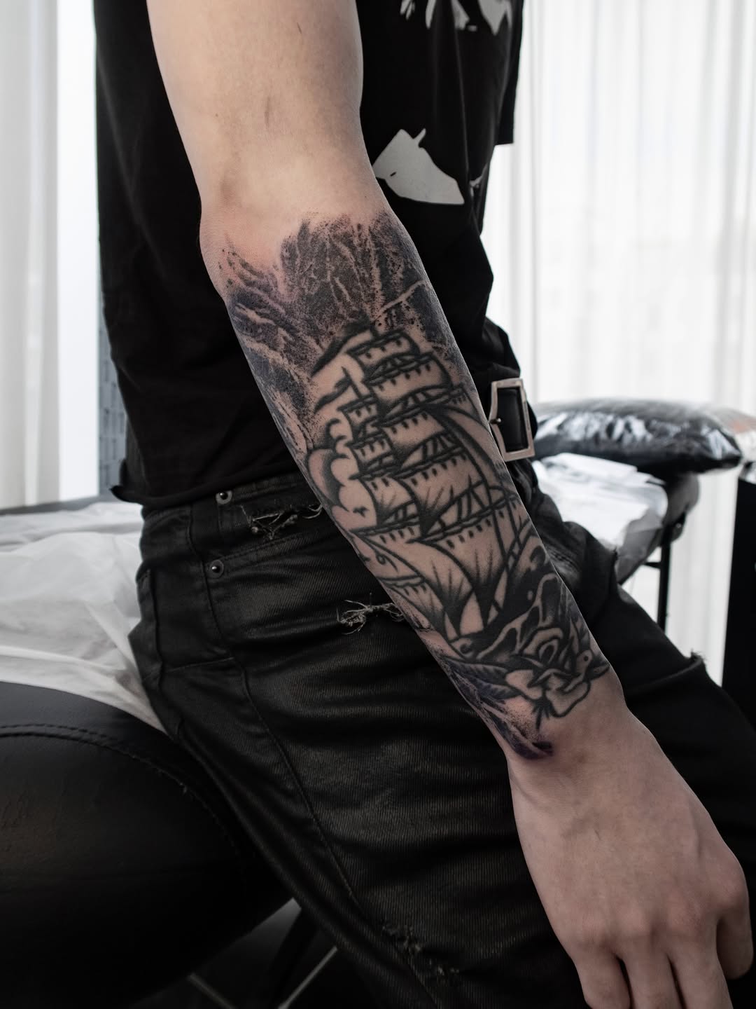 Tattoo by @9ti_________ — american_traditional, black_and_grey