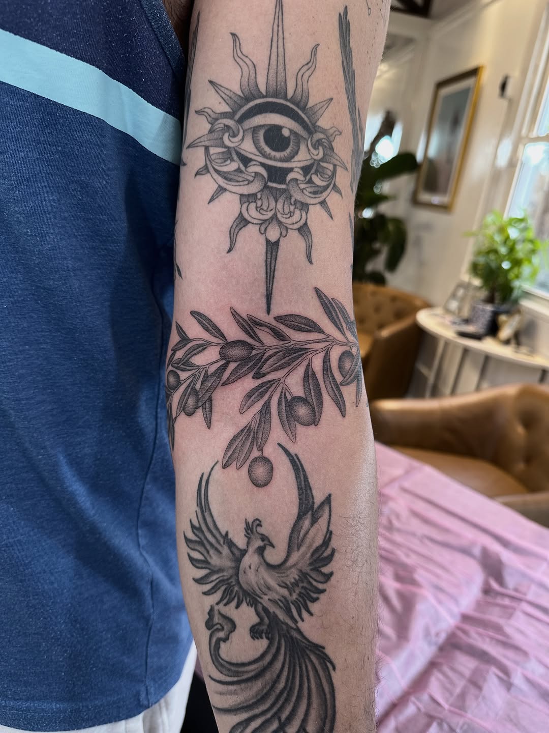 Tattoo by @seanharringtontattoo โ black_and_grey, realism