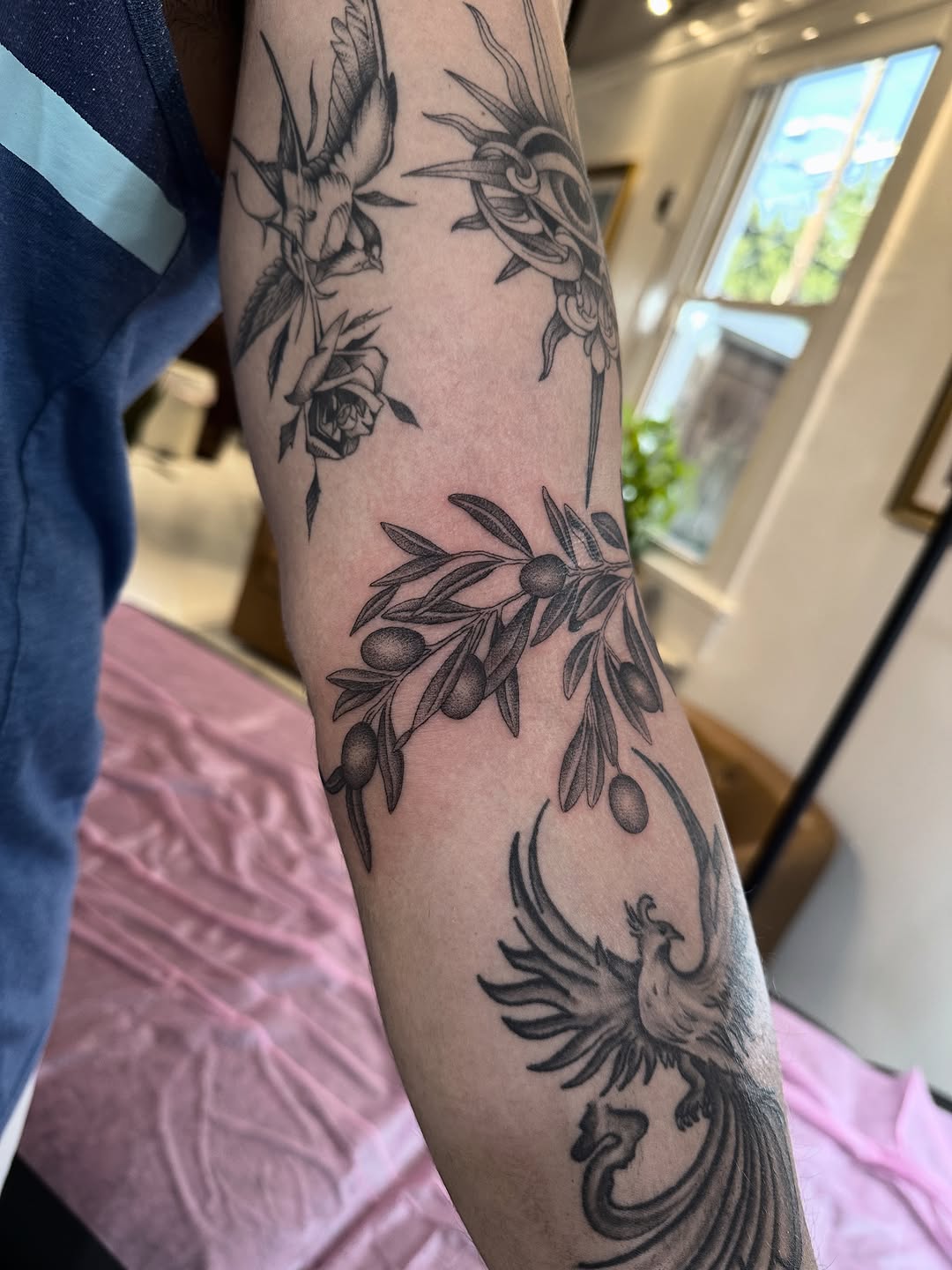 Tattoo by @seanharringtontattoo โ black_and_grey, realism