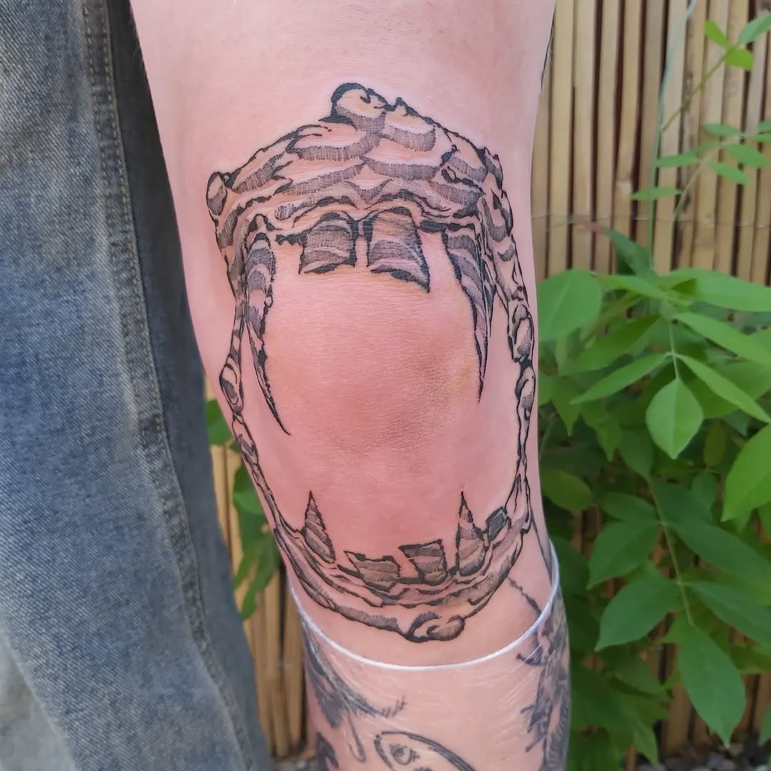 Tattoo by @mashby.ttt — black_and_grey, illustrative