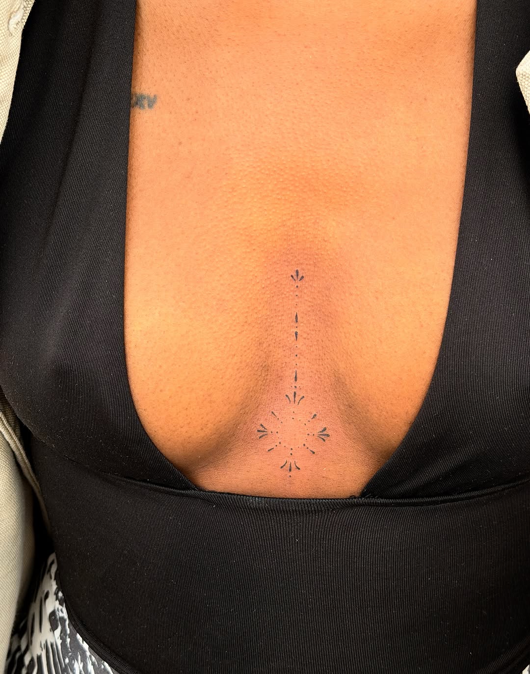 Tattoo by @aholladaytattoo — fine_line, minimalist