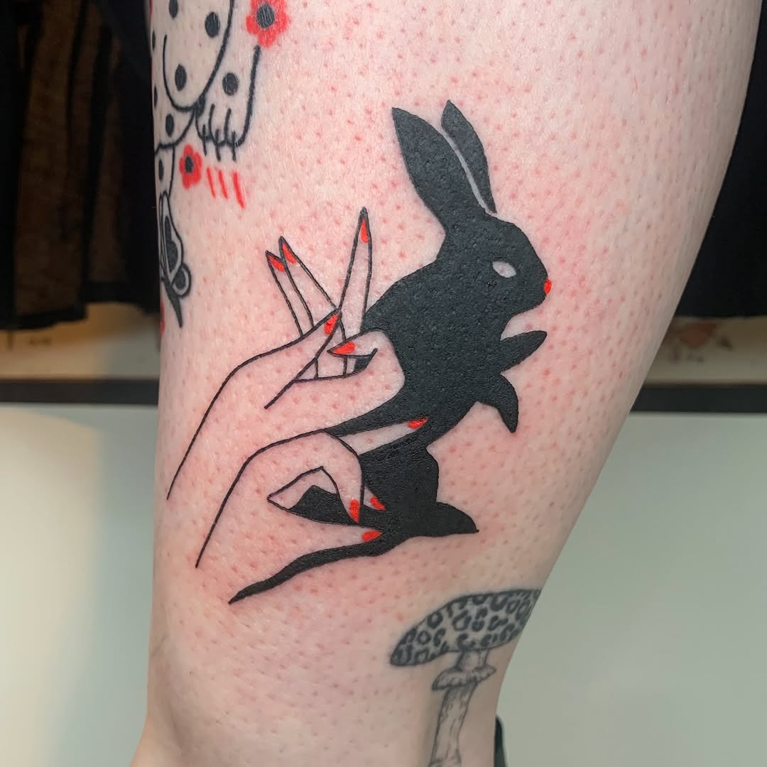 Tattoo by @bfrank.tattoo — blackwork, fine_line
