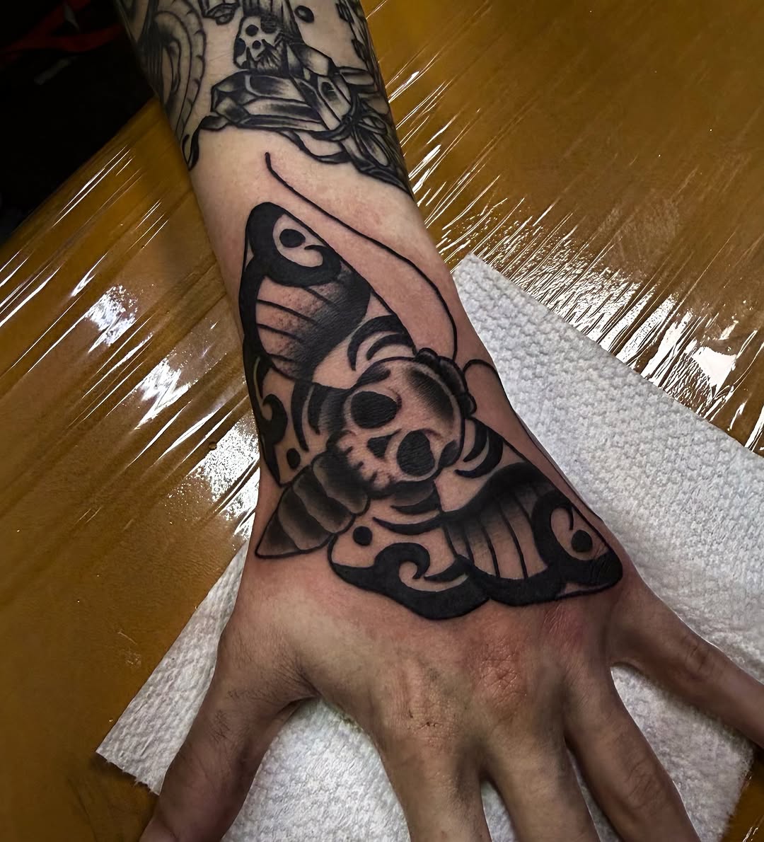 Tattoo by @electricladyink โ black_and_grey, dark_realism