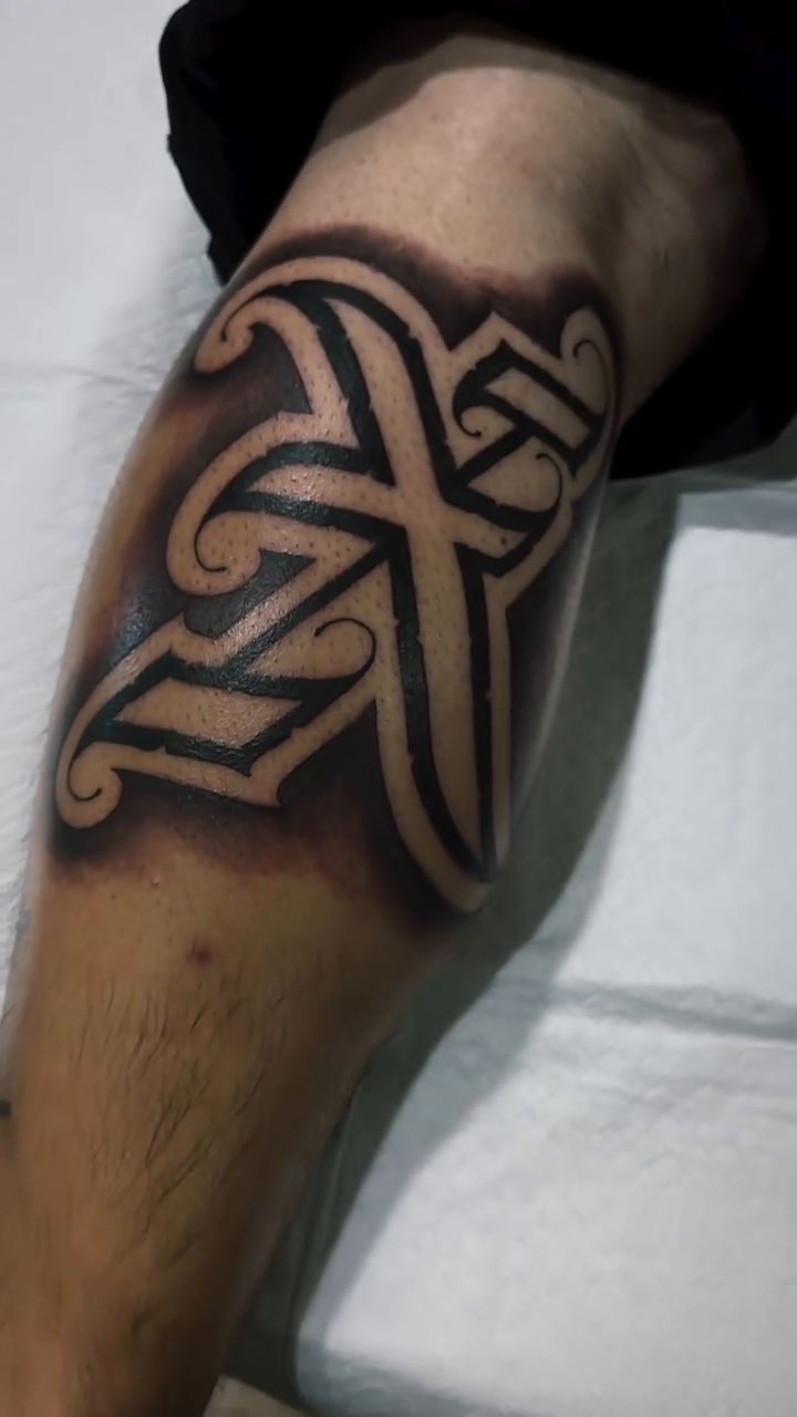 Tattoo by @affiliated.ink — blackwork