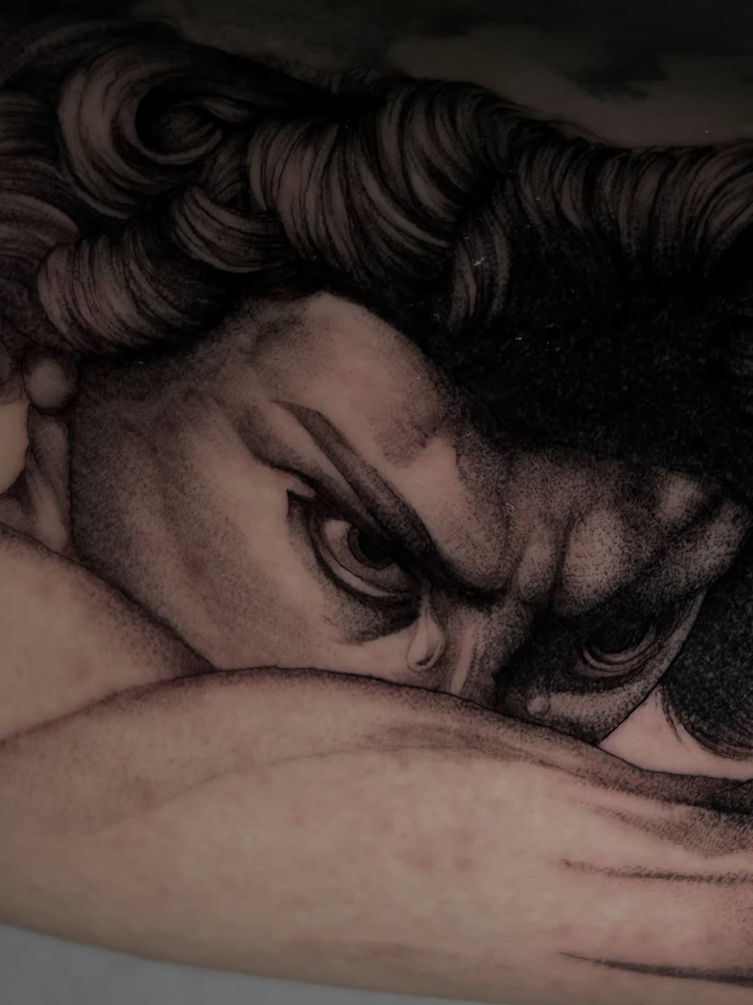 Tattoo by @la_diabhla — realism, black_and_grey