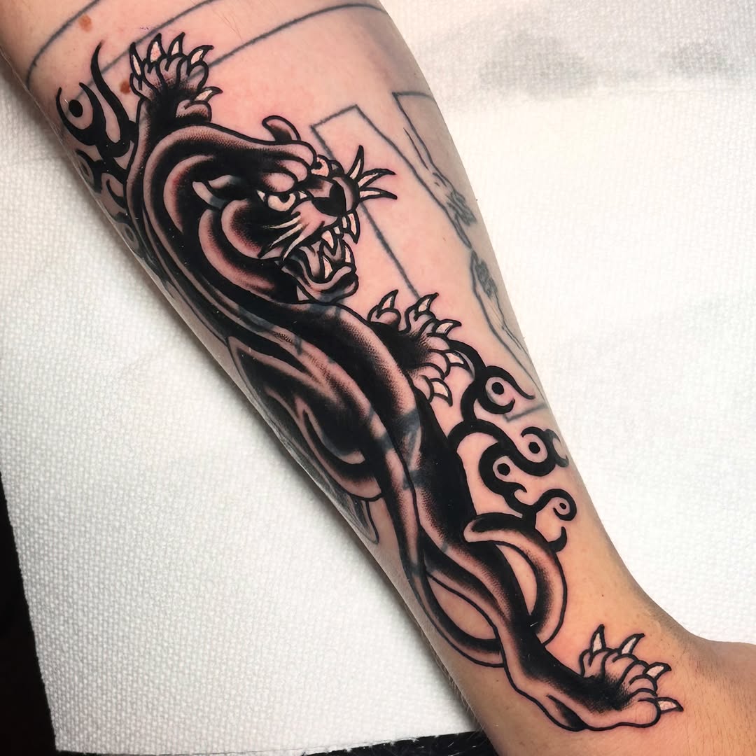 Tattoo by @kikipainmaker — american_traditional, black_and_grey