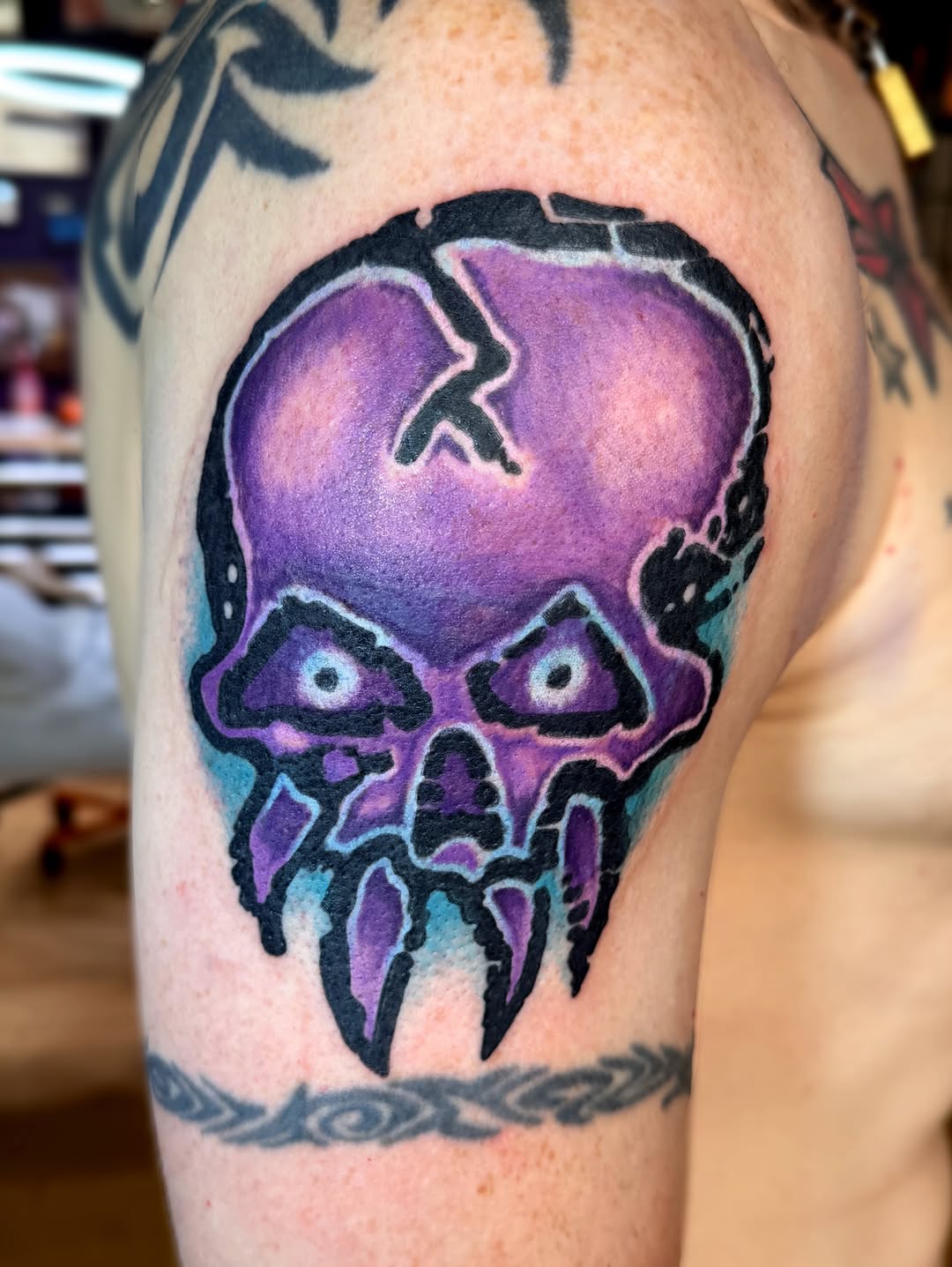 Tattoo by @kuntrevolution — blackwork, new_school