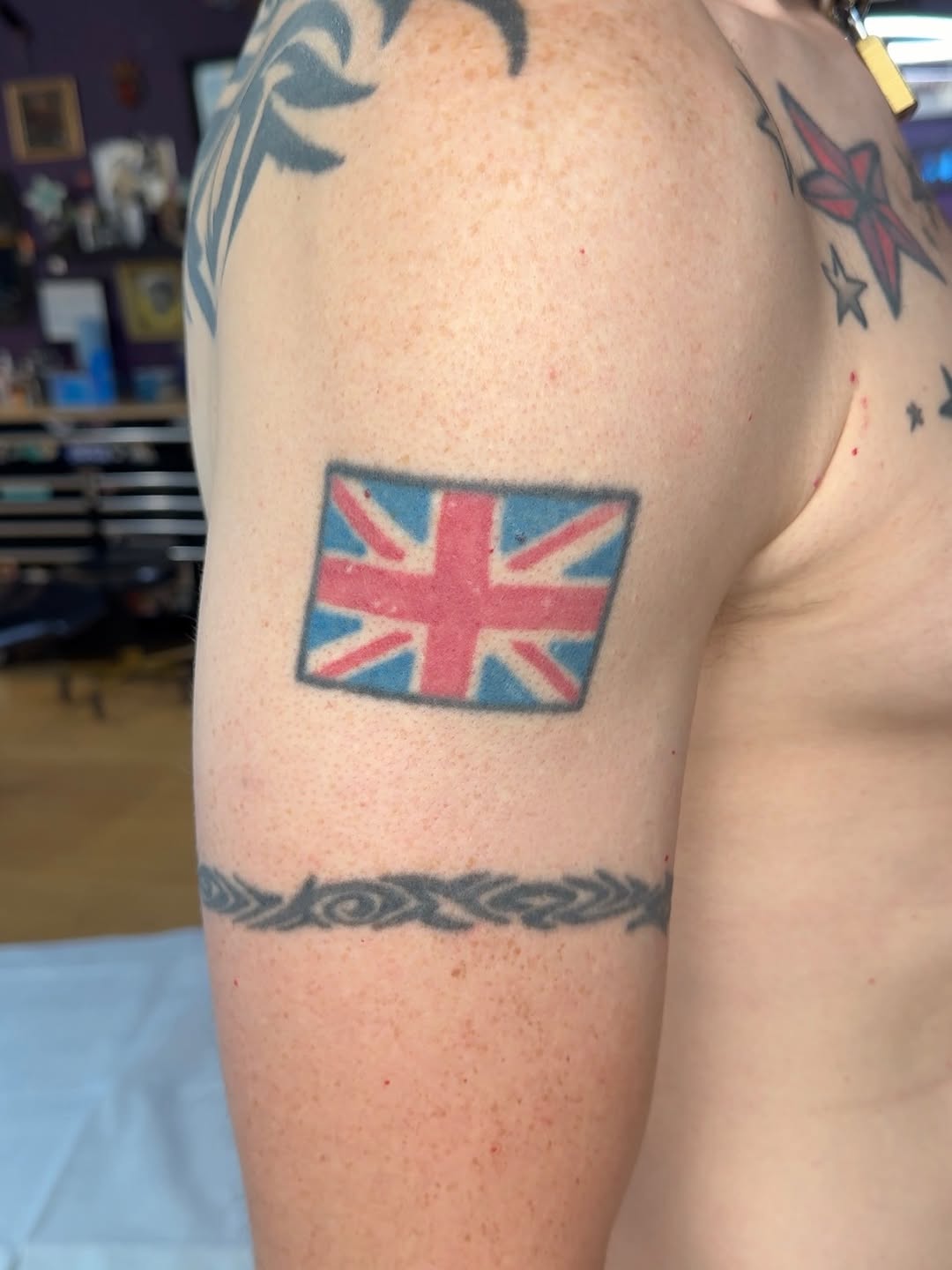 Tattoo by @kuntrevolution — american_traditional