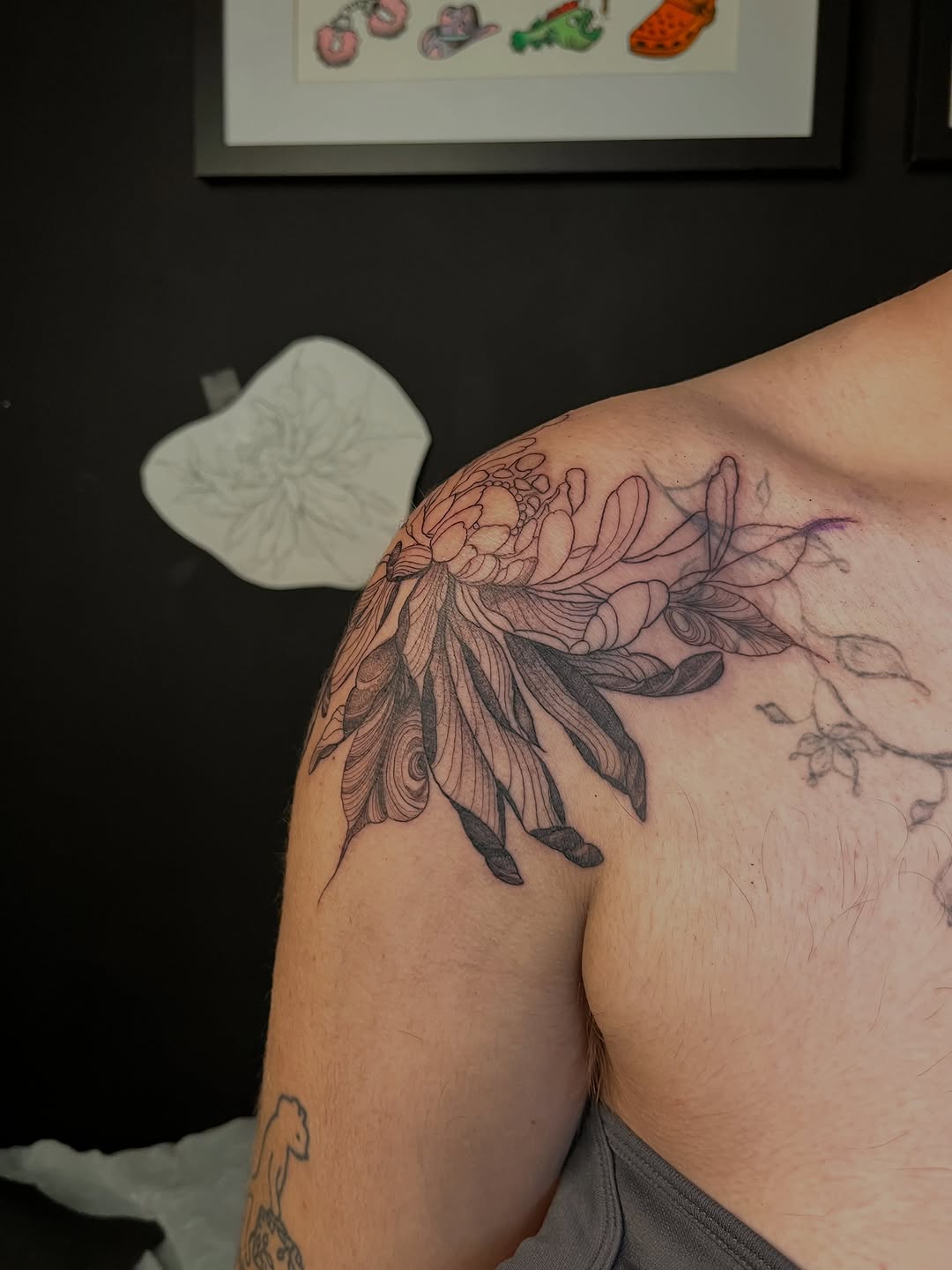 Tattoo by @raini.xo.tattoo β fine_line, black_and_grey