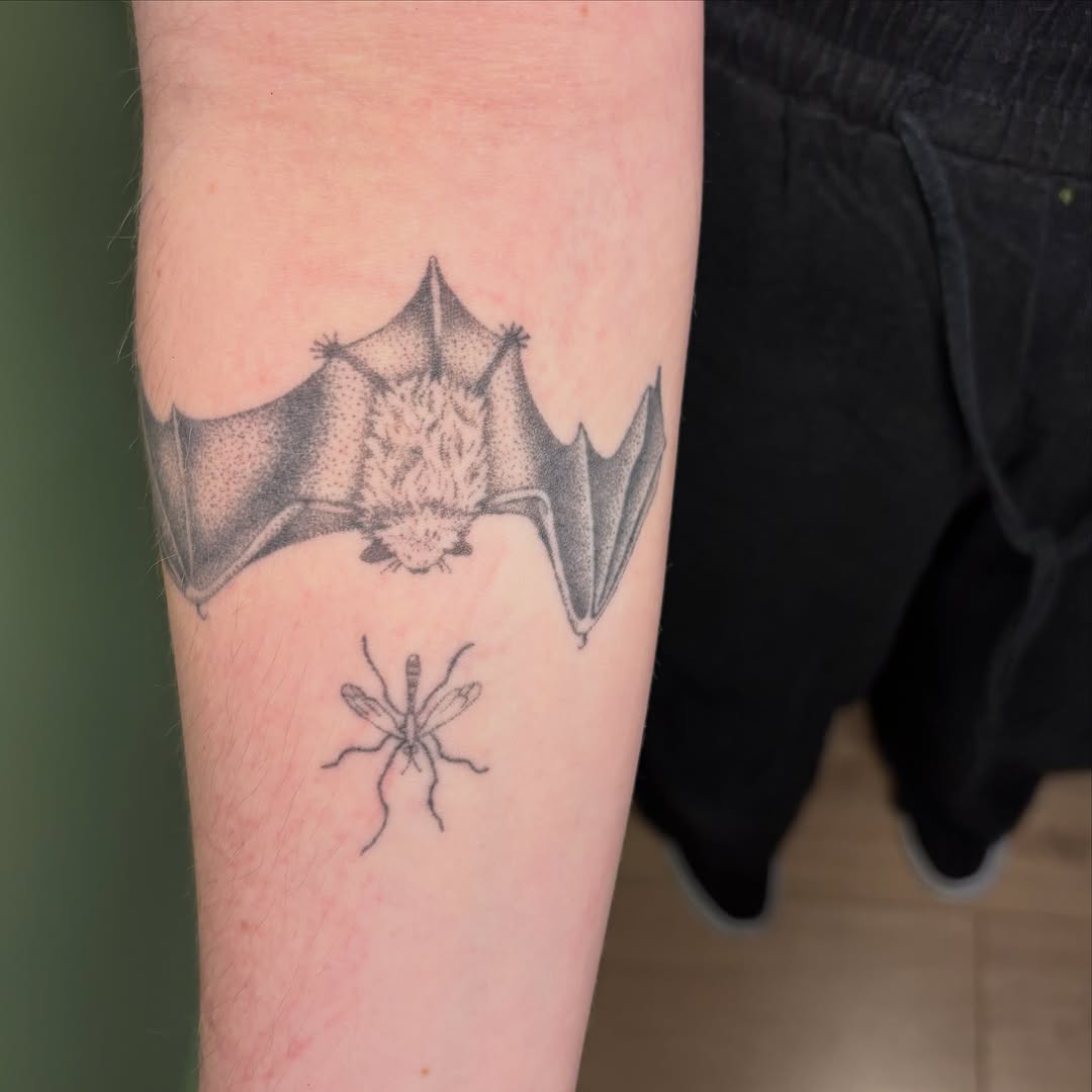 Tattoo by @sweet.n.l0w — dotwork, fine_line